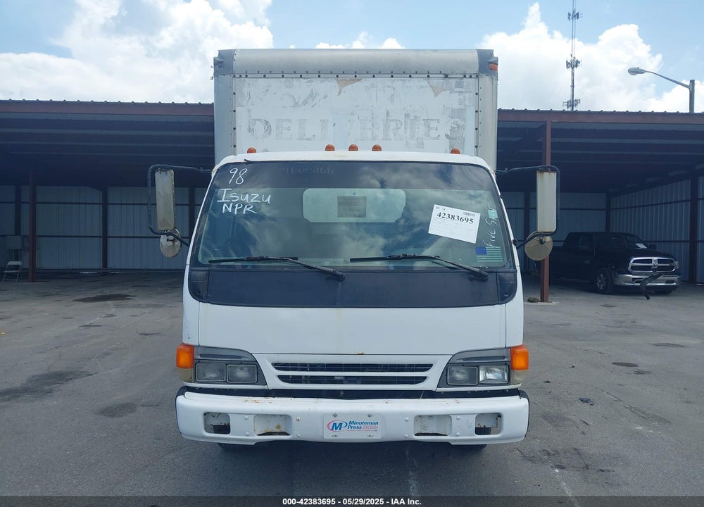 1998 ISUZU NPR VIN: JALC4B1K6W7003836