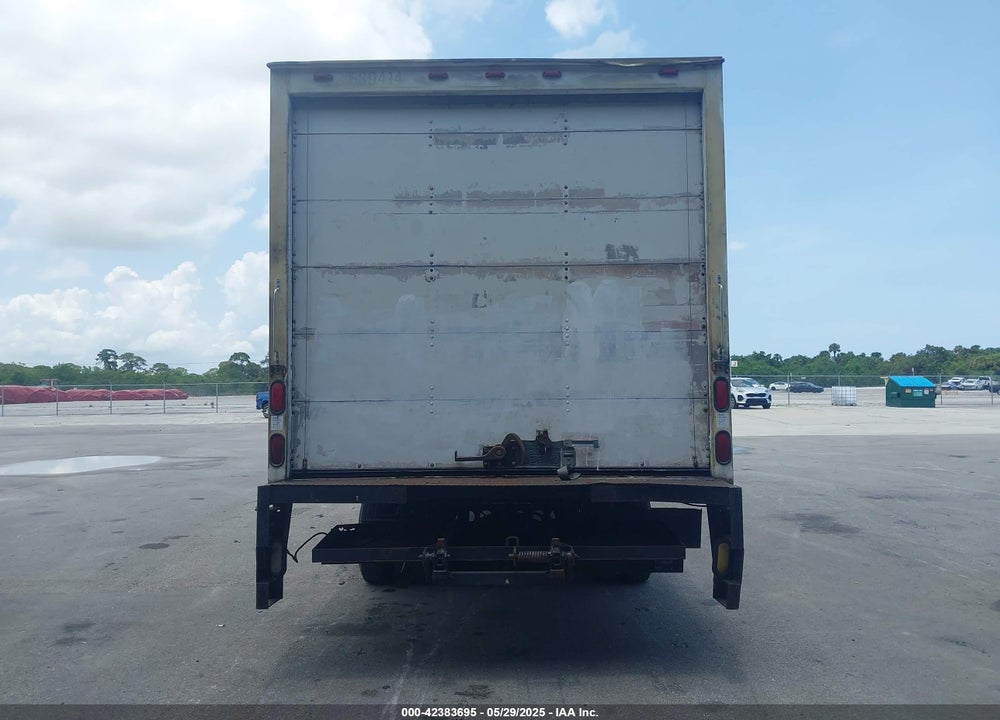 1998 ISUZU NPR VIN: JALC4B1K6W7003836