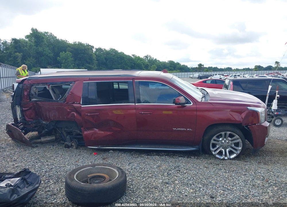 2016 GMC YUKON XL VIN: 1GKS2GKC6GR304365