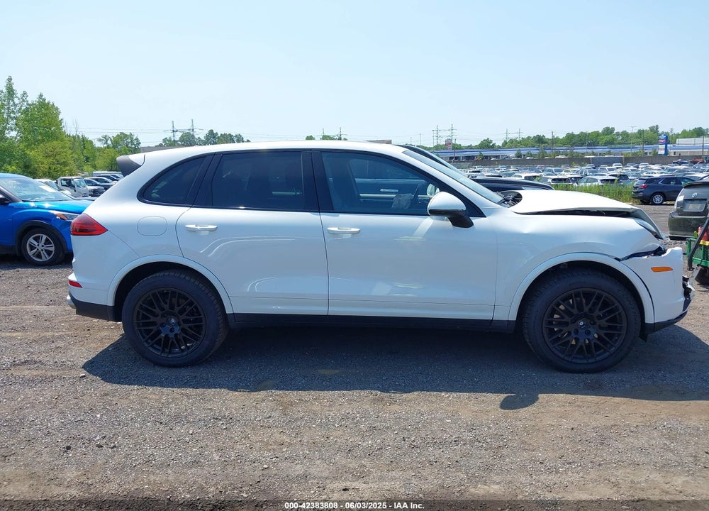2018 PORSCHE CAYENNE PLATINUM EDITION VIN: WP1AA2A28JKA02807