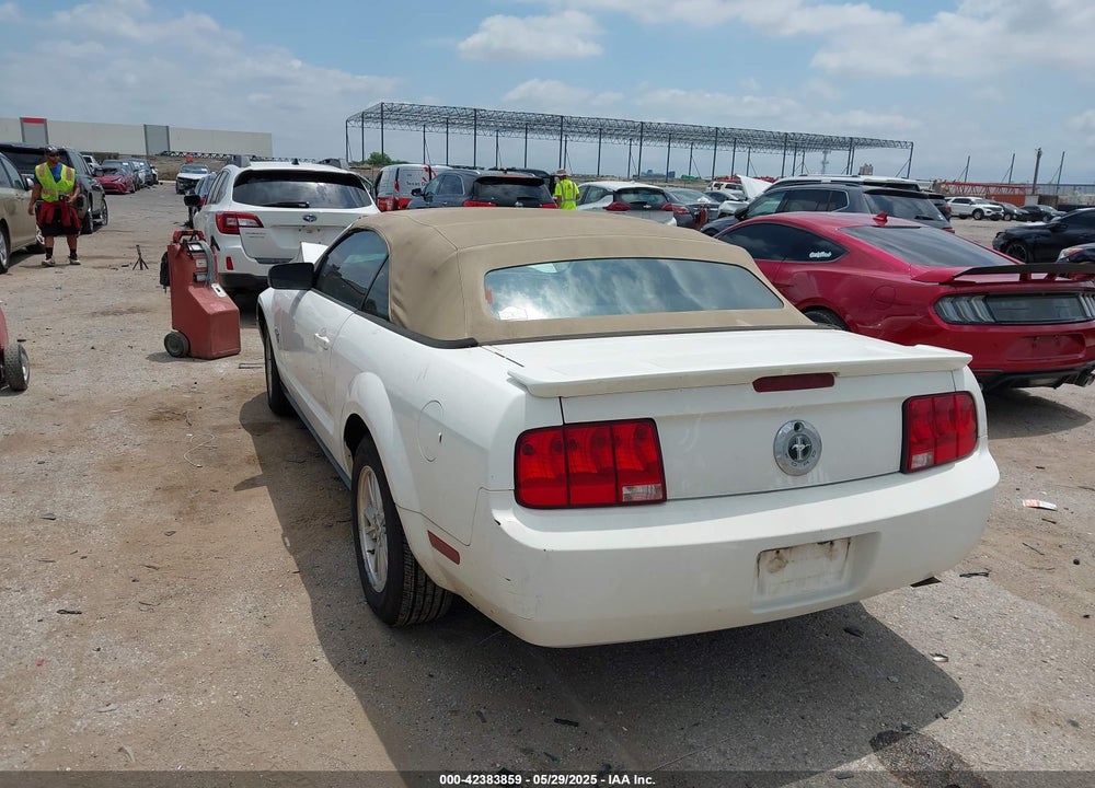 2009 FORD MUSTANG VIN: 1ZVHT84N595112837