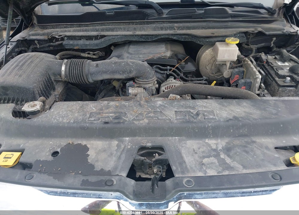 2020 RAM 1500 VIN: 1C6RREBT4LN209998