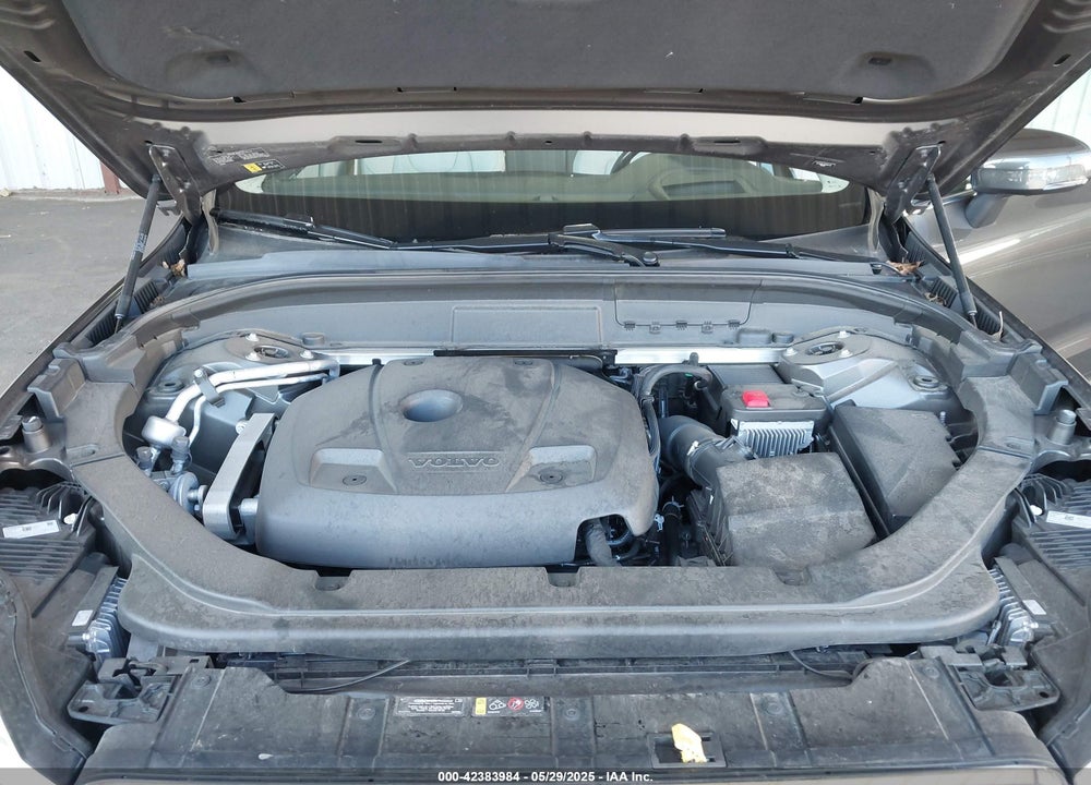 2021 VOLVO XC60 VIN: YV4102RL9M1694746