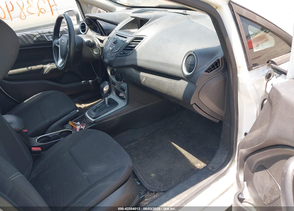 2015 FORD FIESTA VIN: 3FADP4EJ8FM181432