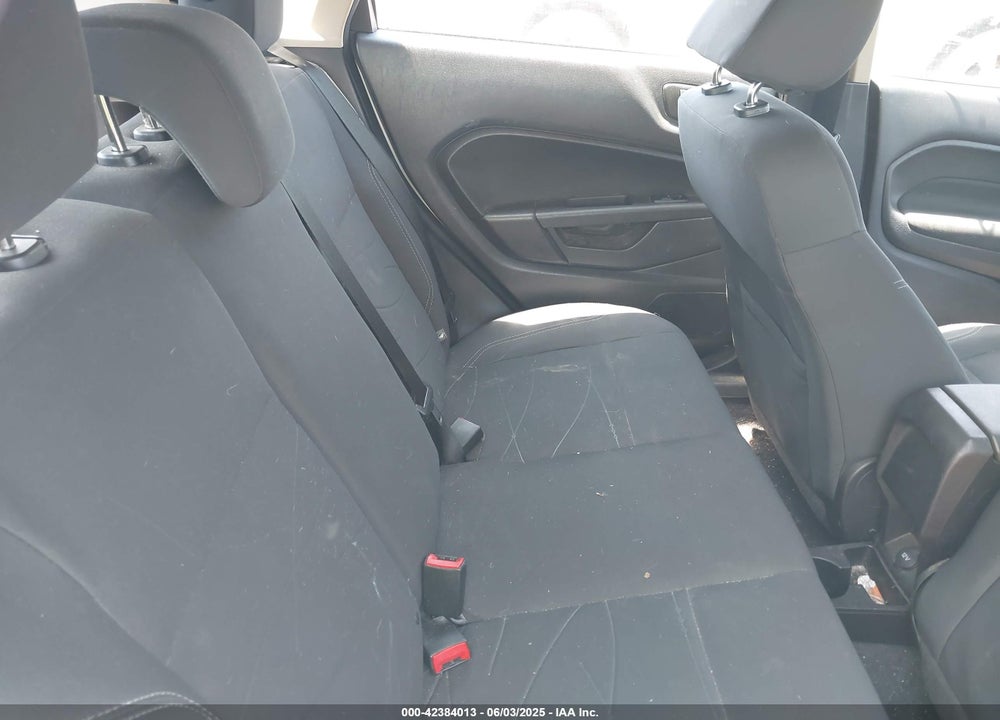 2015 FORD FIESTA VIN: 3FADP4EJ8FM181432