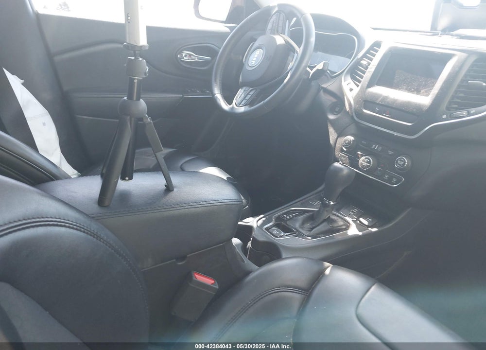 2019 JEEP CHEROKEE VIN: 1C4PJMLX8KD432780
