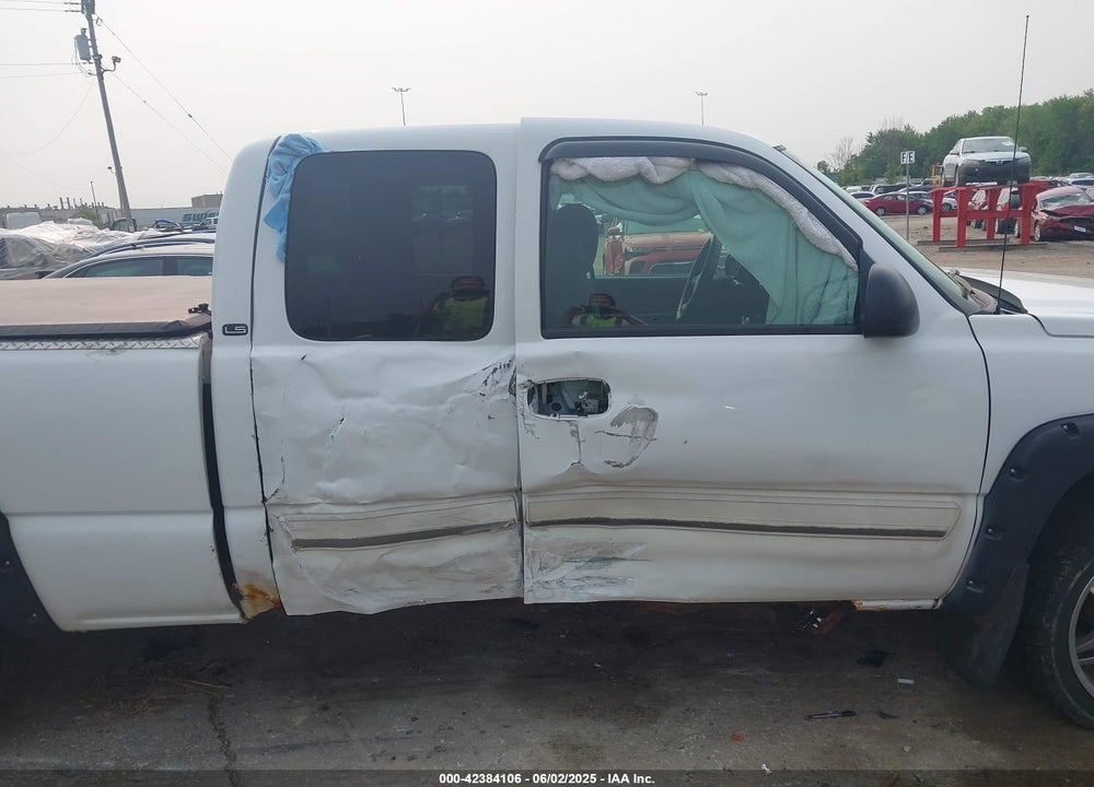 2005 CHEVROLET SILVERADO 1500 LS VIN: 1GCEK19B45E232959