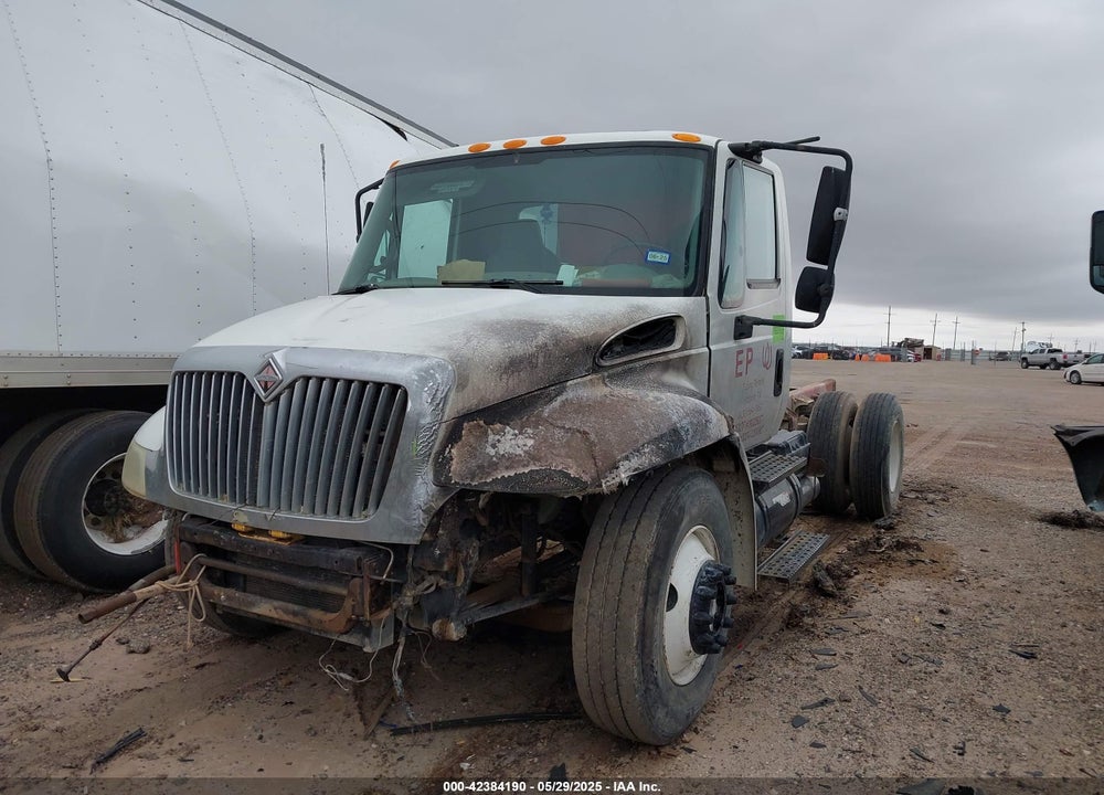 2005 INTERNATIONAL 4000 VIN: 1HTMMAAL25H687286