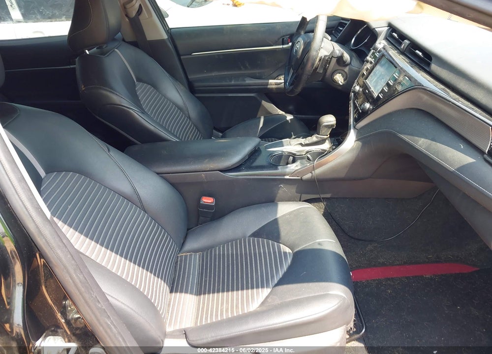 2020 TOYOTA CAMRY SE VIN: 4T1G11AK6LU328856