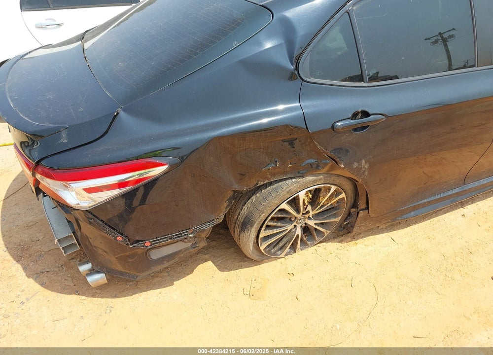 2020 TOYOTA CAMRY SE VIN: 4T1G11AK6LU328856