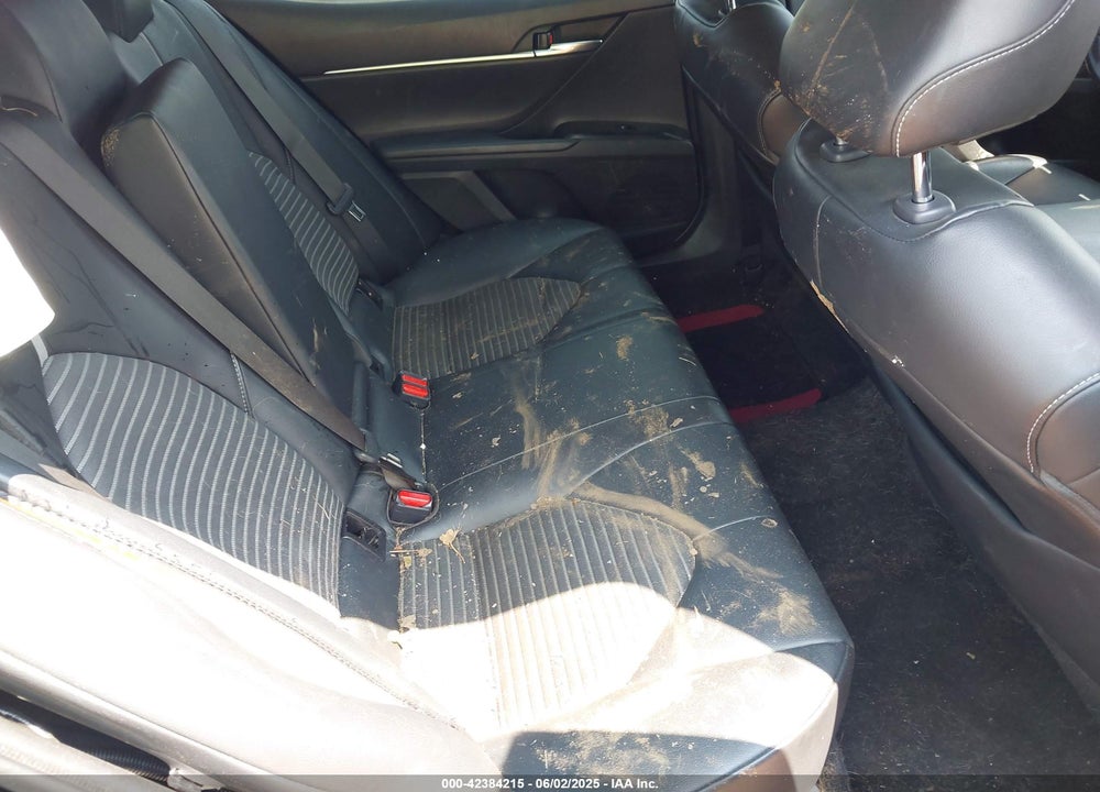 2020 TOYOTA CAMRY SE VIN: 4T1G11AK6LU328856