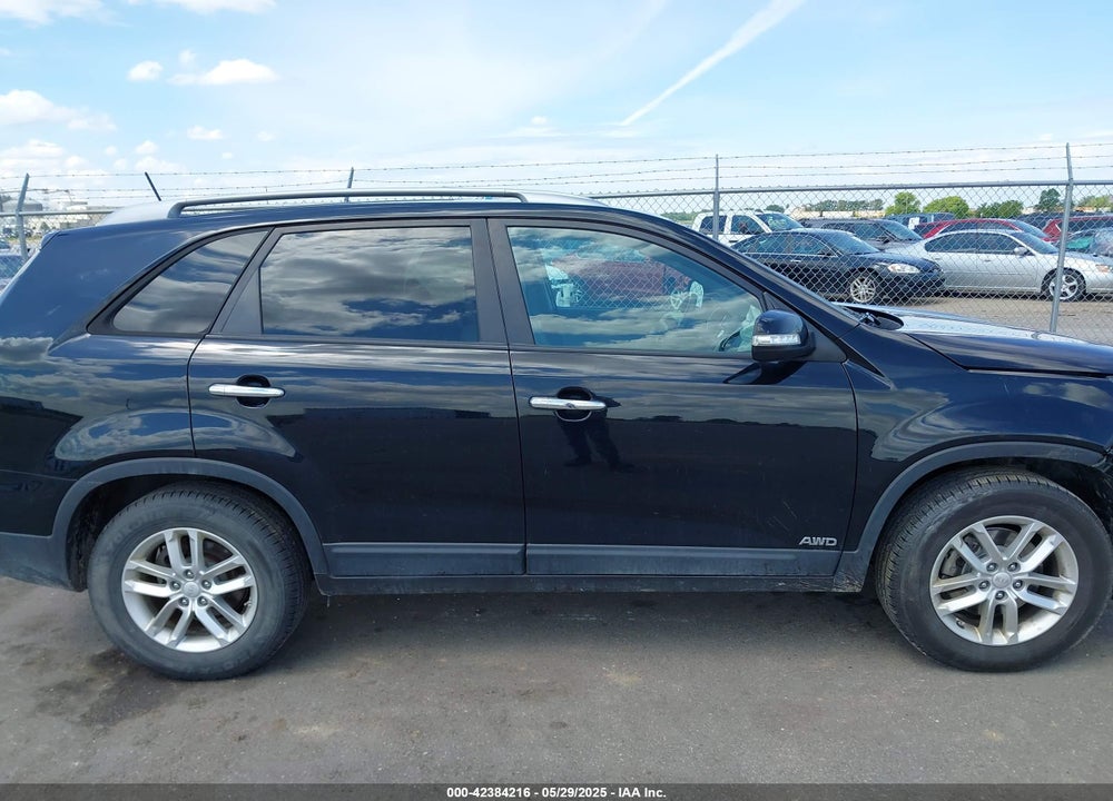 2015 KIA SORENTO VIN: 5XYKTCA60FG631595