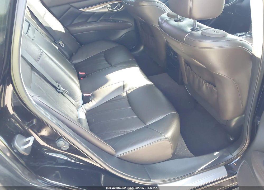 2011 INFINITI M37 VIN: JN1BY1AP5BM323395