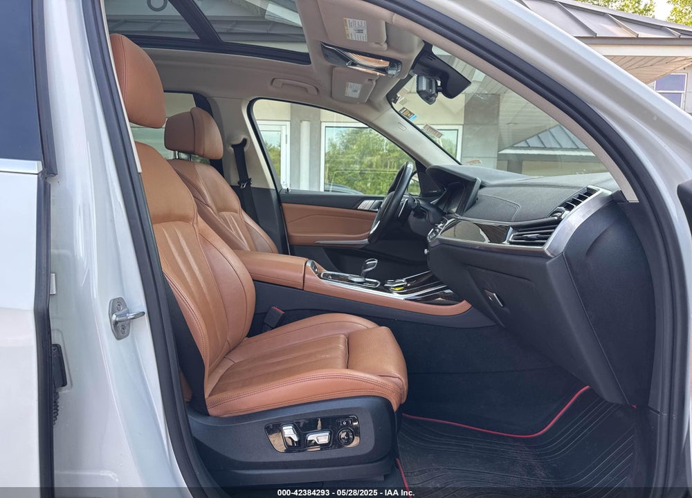 2020 BMW X7 VIN: 5UXCW2C05L9B60363