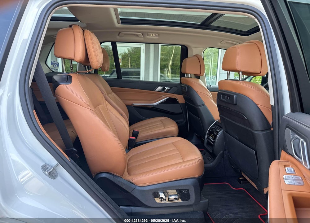 2020 BMW X7 VIN: 5UXCW2C05L9B60363