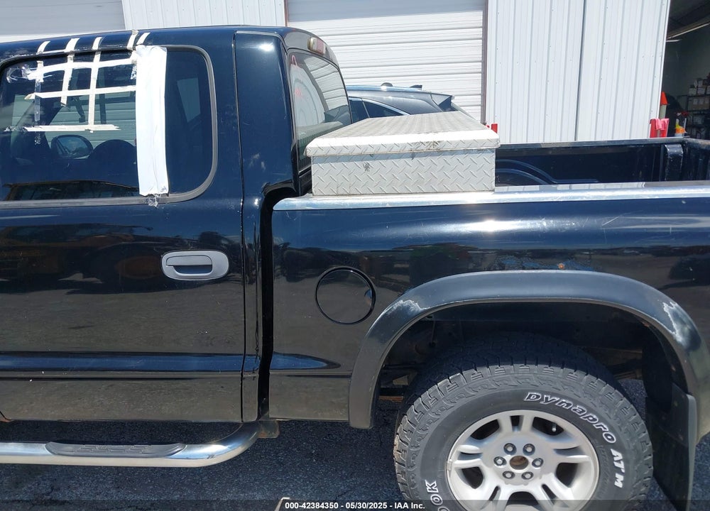 2004 DODGE DAKOTA SPORT/SXT VIN: 1D7HG38N54S770100