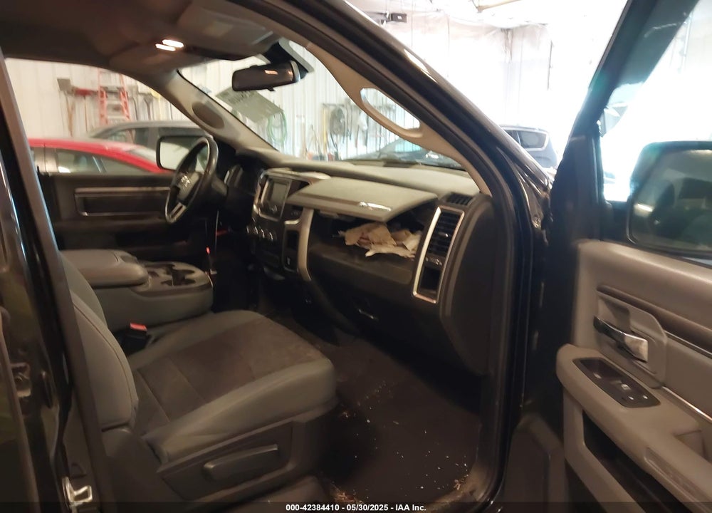 2016 RAM 1500 VIN: 1C6RR7GT3GS293968