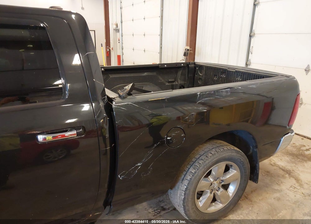 2016 RAM 1500 VIN: 1C6RR7GT3GS293968