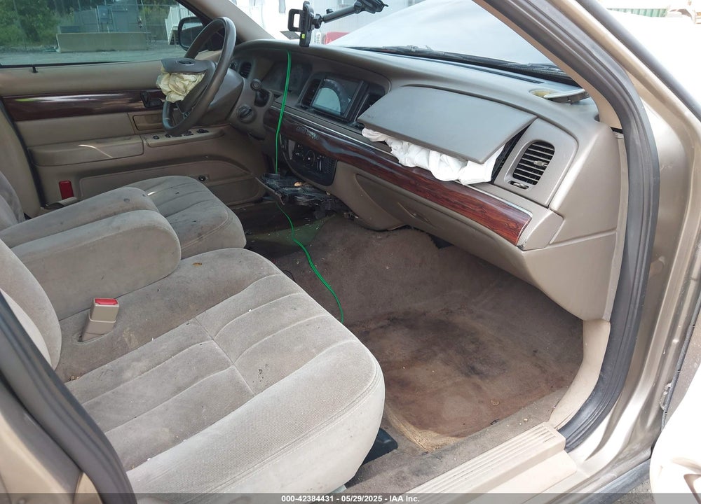 2004 MERCURY GRAND MARQUIS GS VIN: 2MEFM74W44X607417