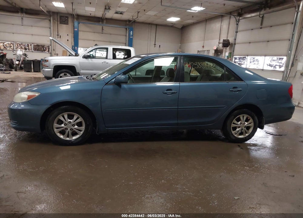 2004 TOYOTA CAMRY LE V6 VIN: 4T1BF32K14U576245