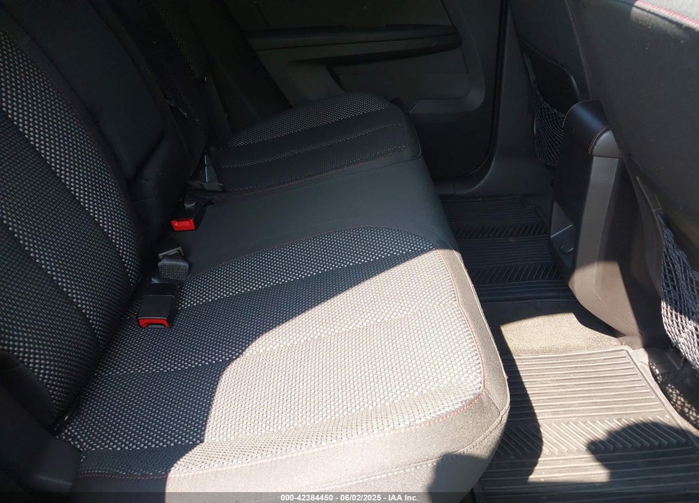 2010 CHEVROLET EQUINOX VIN: 2CNALDEWXA6408445