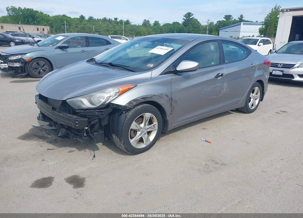 2013 HYUNDAI ELANTRA GLS VIN: KMHDH4AE4DU492912