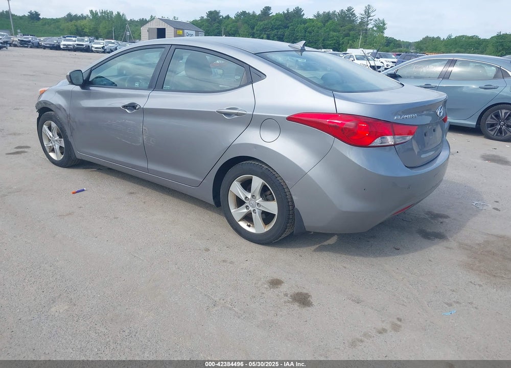 2013 HYUNDAI ELANTRA GLS VIN: KMHDH4AE4DU492912