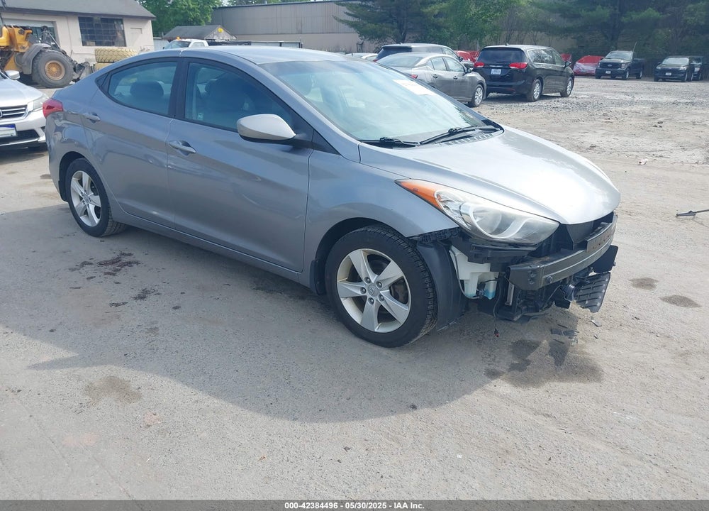 2013 HYUNDAI ELANTRA GLS VIN: KMHDH4AE4DU492912
