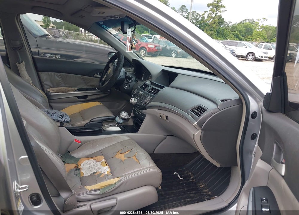 2008 HONDA ACCORD 2.4 EX-L VIN: 1HGCP26828A144058