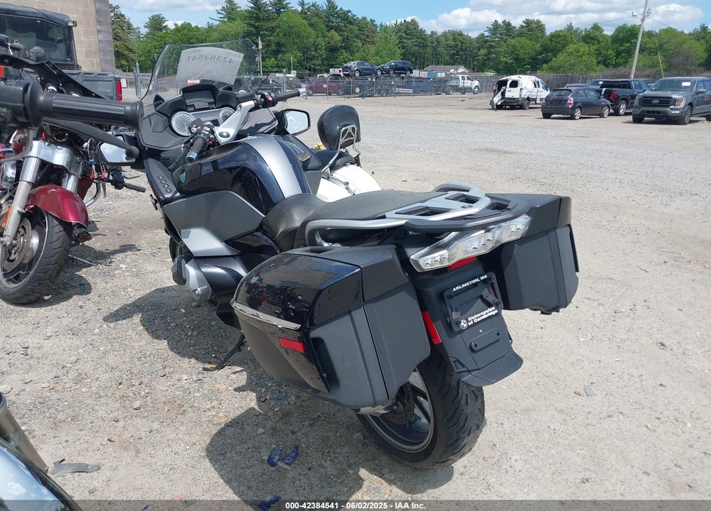 2019 BMW R 1250 RT VIN: WB10J6300KZG33494