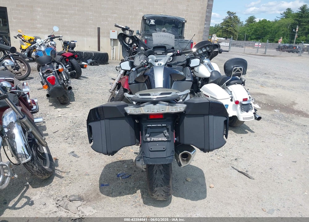2019 BMW R 1250 RT VIN: WB10J6300KZG33494