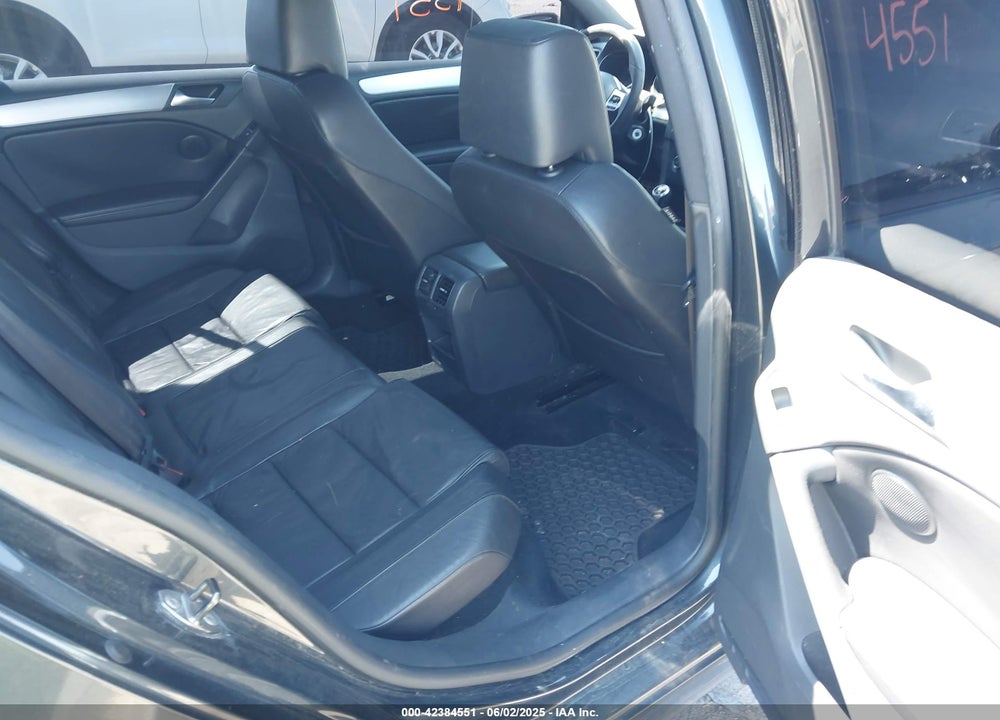 2012 VOLKSWAGEN GTI VIN: WVWGD7AJ9CW039044