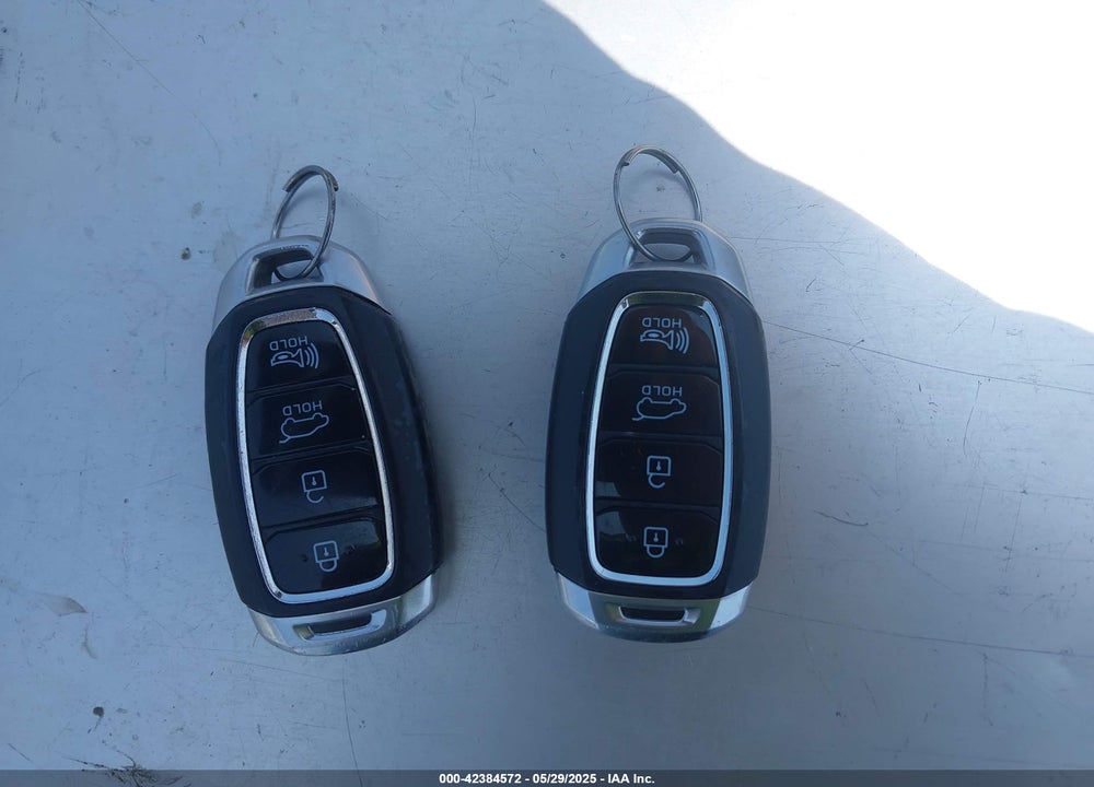 2020 HYUNDAI KONA SEL VIN: KM8K22AA6LU556649