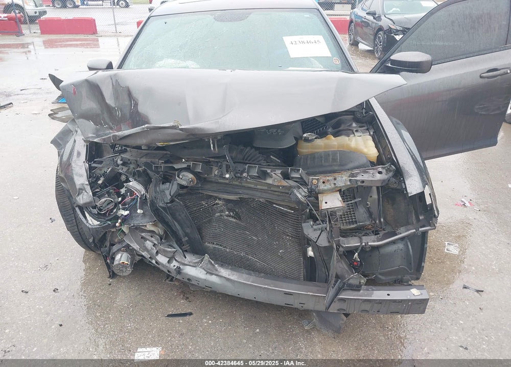 2014 CHRYSLER 300 VIN: 2C3CCAGG8EH374215
