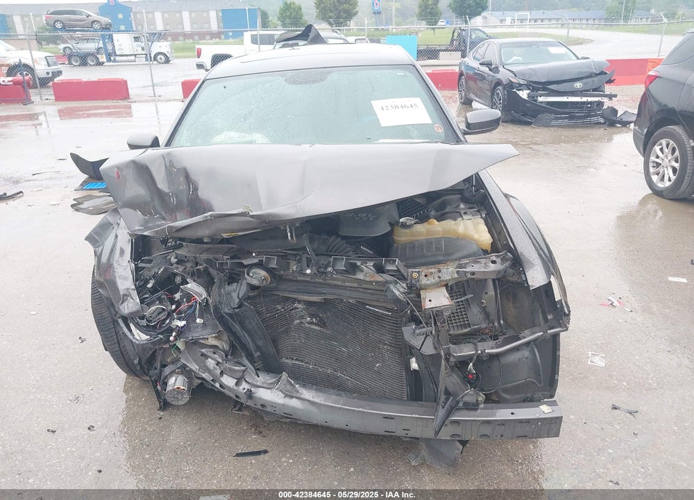 2014 CHRYSLER 300 VIN: 2C3CCAGG8EH374215