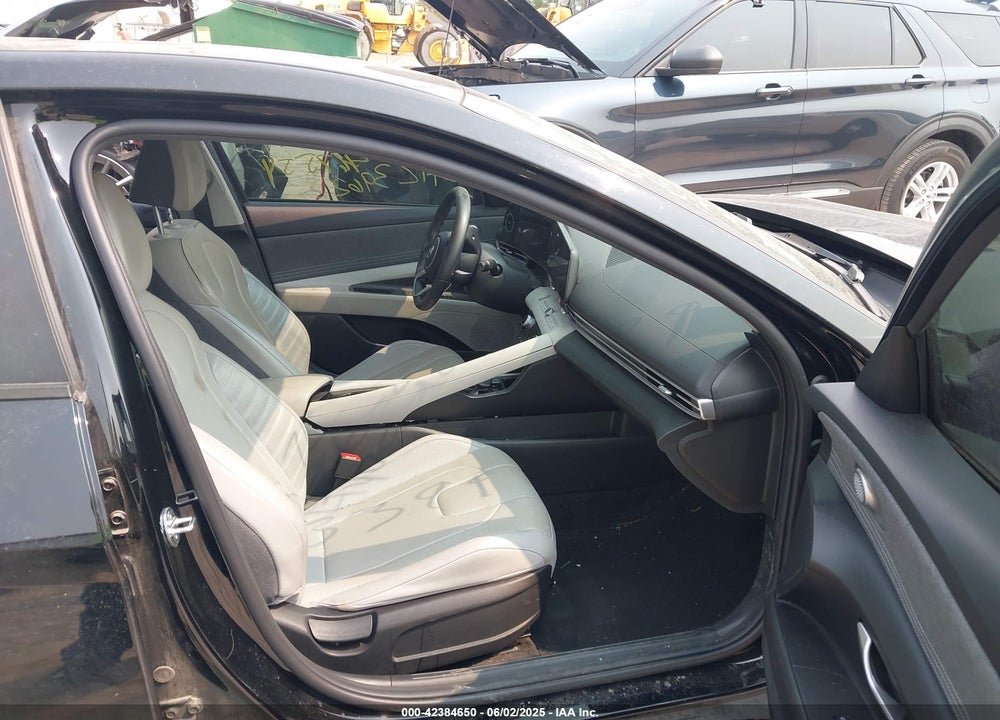 2023 HYUNDAI ELANTRA VIN: KMHLP4AG5PU467554