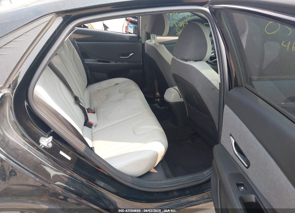 2023 HYUNDAI ELANTRA VIN: KMHLP4AG5PU467554