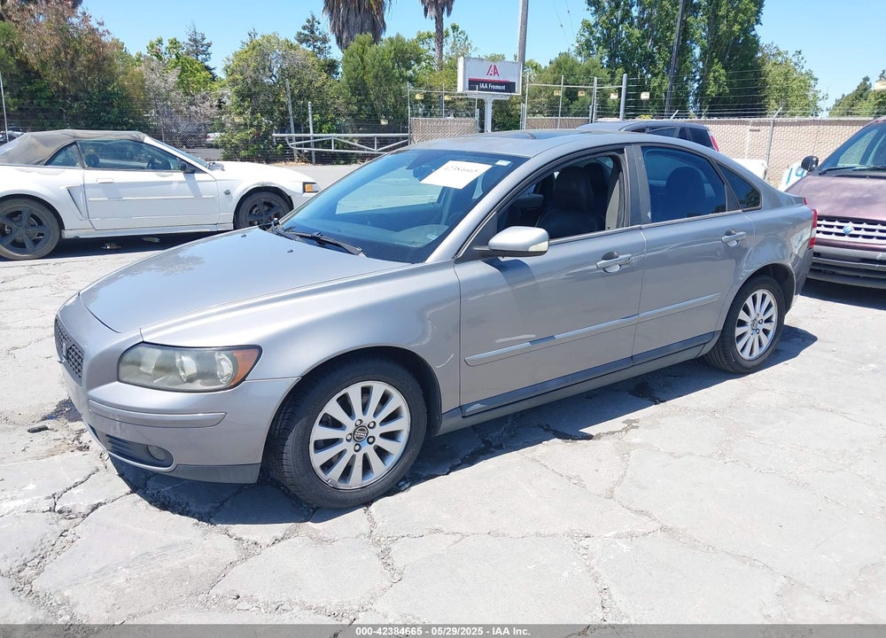 2004 VOLVO S40 2.4I VIN: YV1MS382342018774
