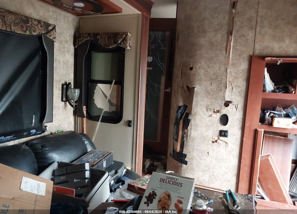 2015 EVERGREEN RV OTHER VIN: 5ZWFH1E33F1001983
