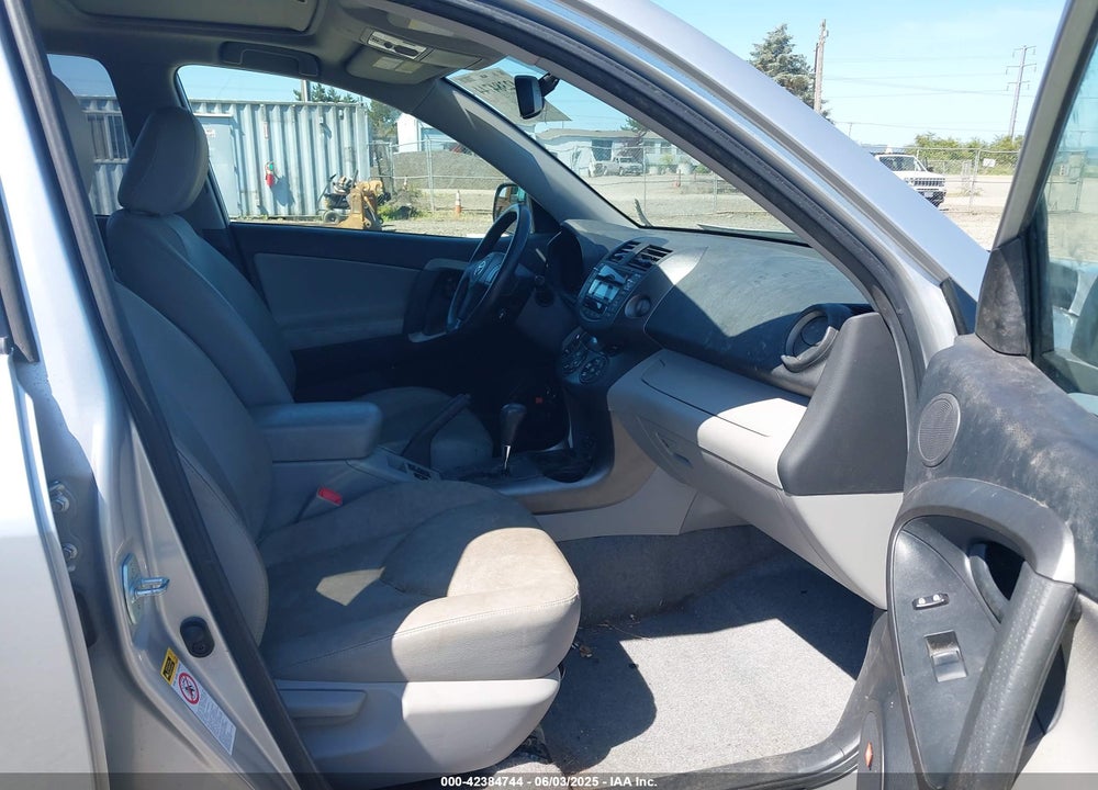 2009 TOYOTA RAV4 VIN: JTMBK31V49D000927