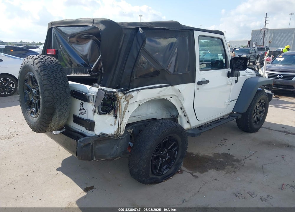 2015 JEEP WRANGLER / VIN: 1C4AJWAG0FL562536
