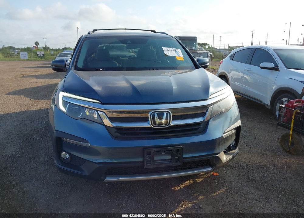 2021 HONDA PILOT VIN: 5FNYF5H3XMB043779