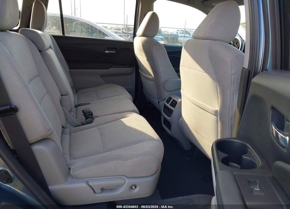 2021 HONDA PILOT VIN: 5FNYF5H3XMB043779