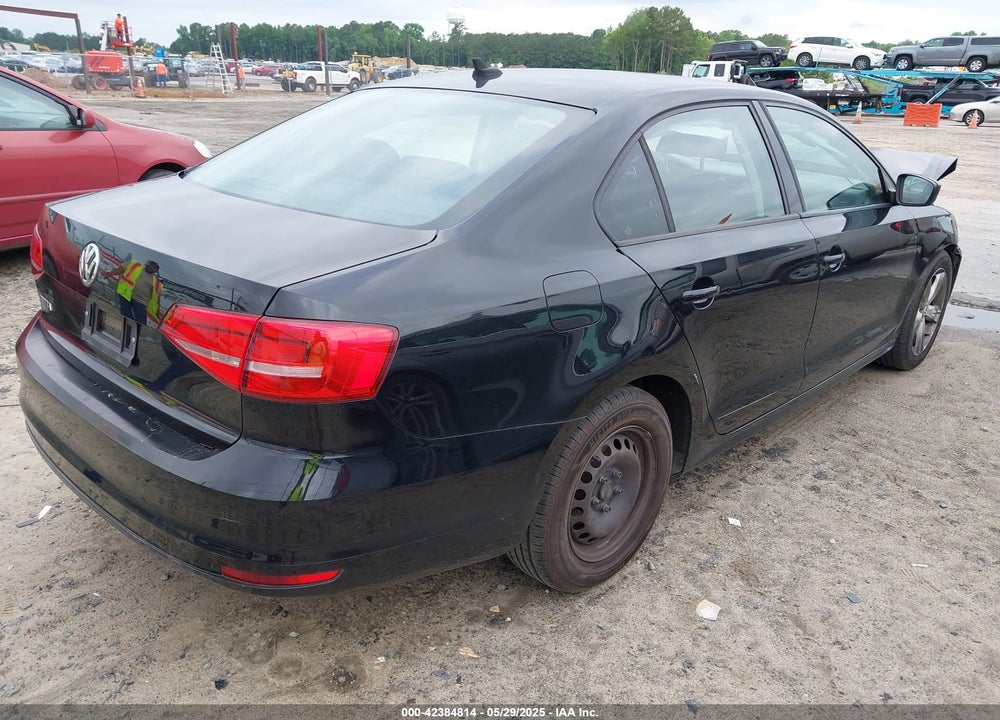 2015 VOLKSWAGEN JETTA 2.0L S VIN: 3VW2K7AJ3FM277070