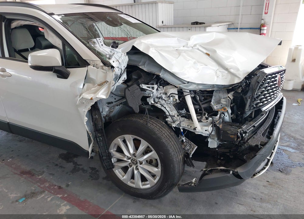 2022 TOYOTA COROLLA CROSS LE VIN: 7MUCAABGXNV026593