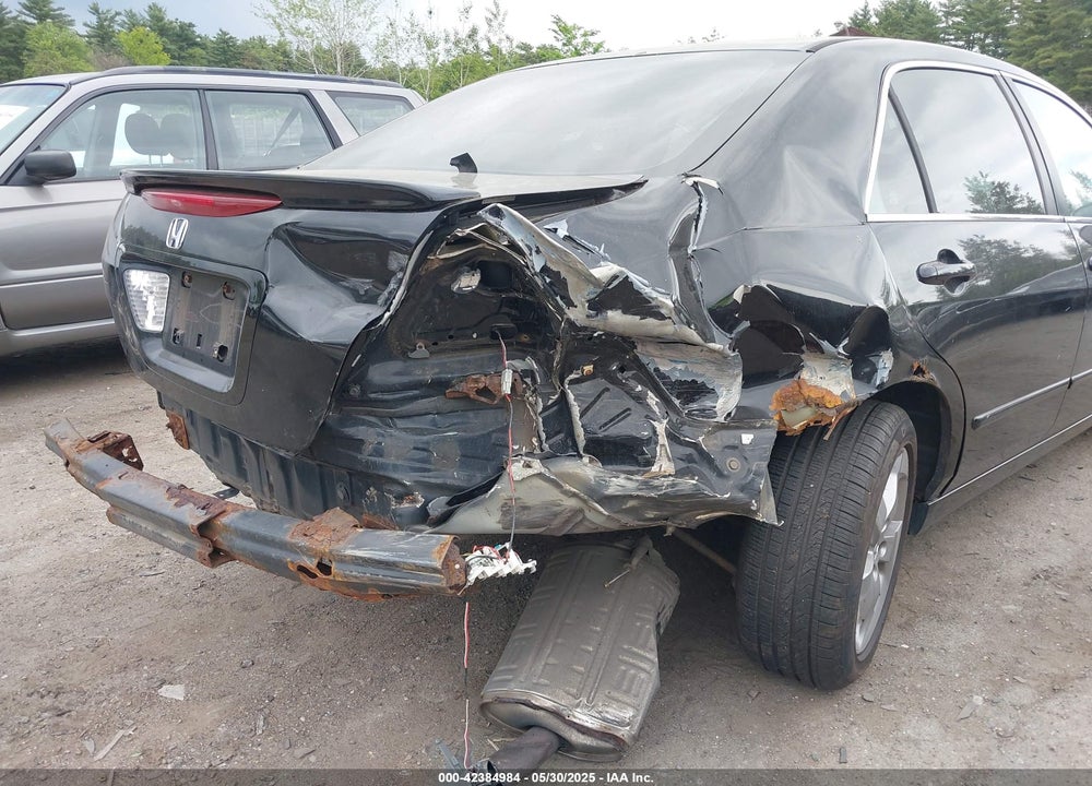 2007 HONDA ACCORD VIN: 1HGCM56357A173826