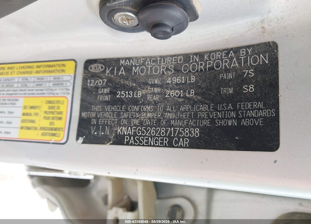 2008 KIA RONDO VIN: KNAFG526287175838
