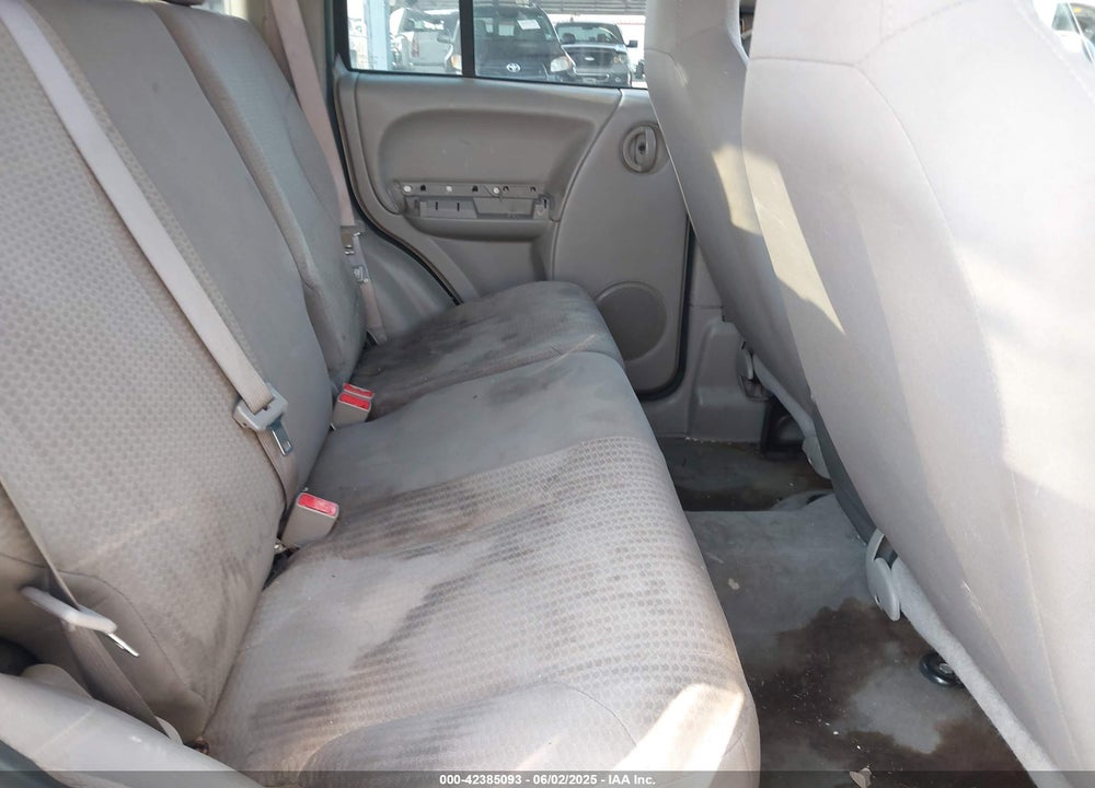 2004 JEEP LIBERTY SPORT VIN: 1J4GK48KX4W190974
