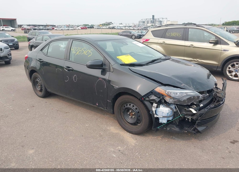 2017 TOYOTA COROLLA LE VIN: 2T1BURHE2HC881836