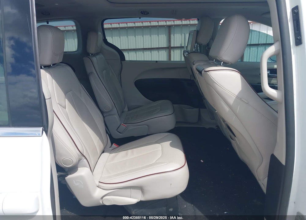 2017 CHRYSLER PACIFICA LIMITED VIN: 2C4RC1GG3HR751909